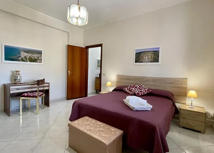 Selinunte Street House